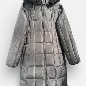 Michael Khors Matte Black Down Feather Puffer Coat Size M Women’s